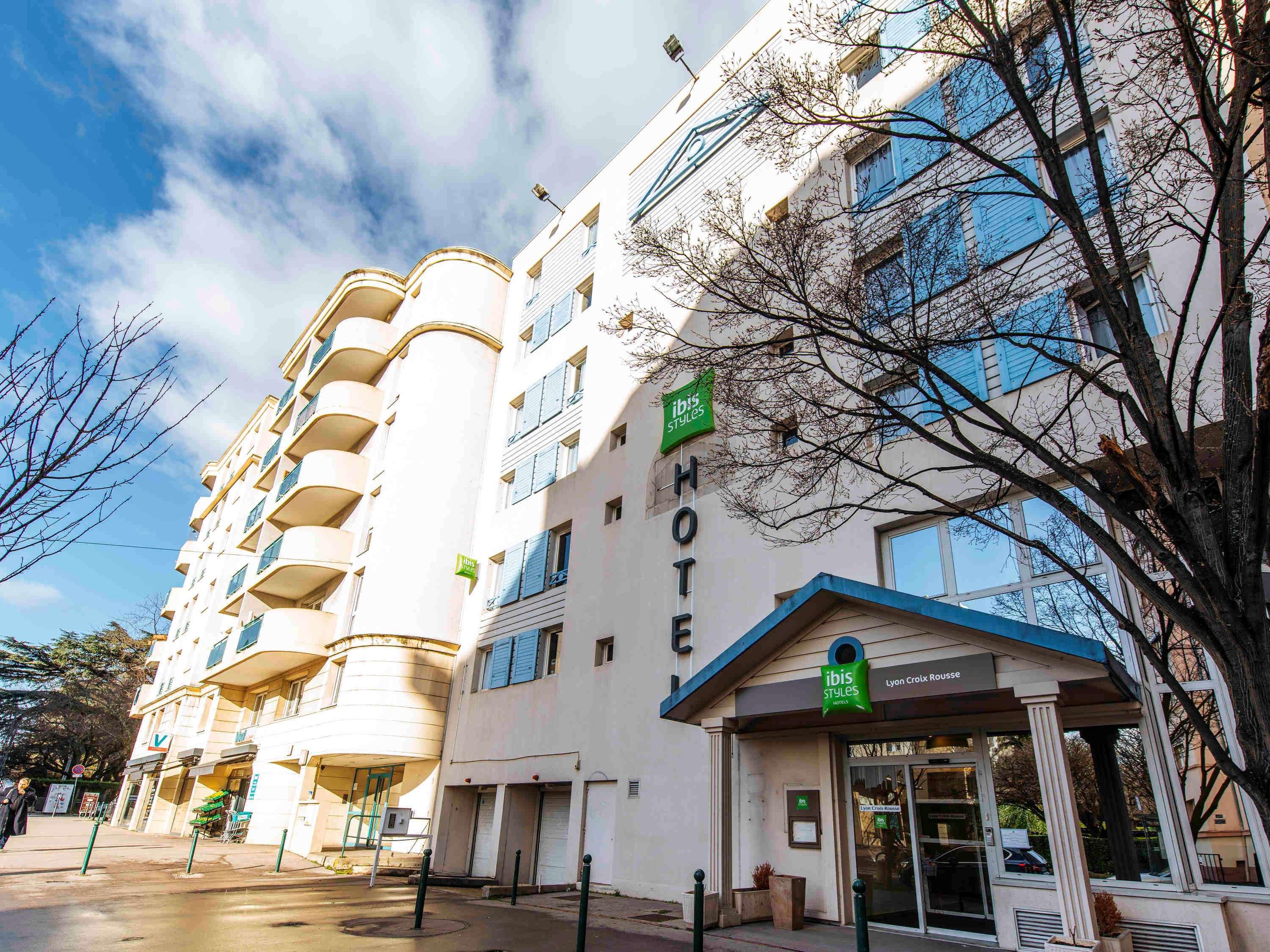 Ibis Styles Lyon Croix Rousse Hotel Exterior foto